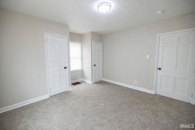 3021 Columbus Avenue, Anderson, IN 46016