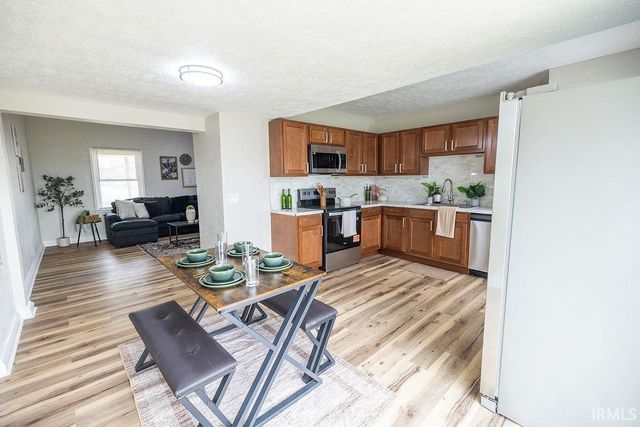 3021 Columbus Avenue, Anderson, IN 46016