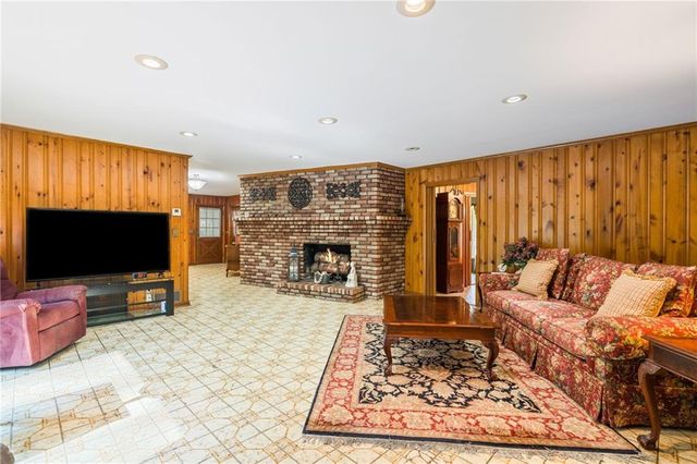 4671 Dogwood Drive, Acworth, GA 30101