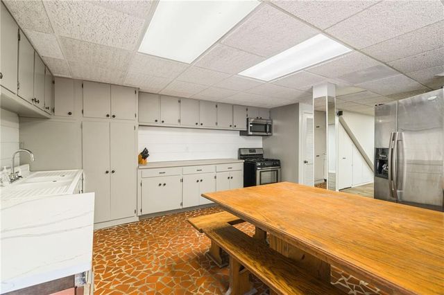 4671 Dogwood Drive, Acworth, GA 30101