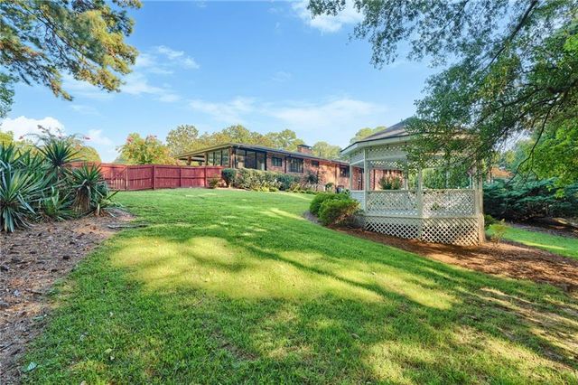 4671 Dogwood Drive, Acworth, GA 30101