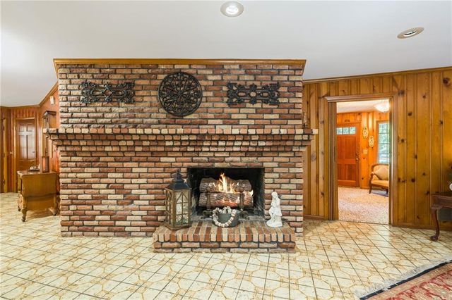 4671 Dogwood Drive, Acworth, GA 30101