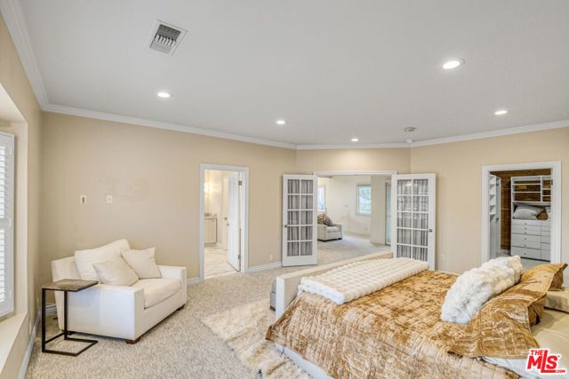 3690 Crownridge Drive, Sherman Oaks, CA 91403