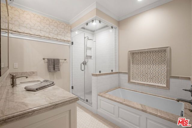 3690 Crownridge Drive, Sherman Oaks, CA 91403