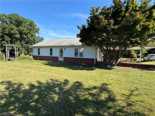 200 W King Street, King, NC 27021