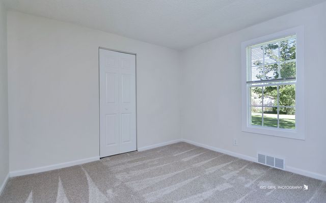 38690 N Green Bay Road, Beach Park, IL 60087