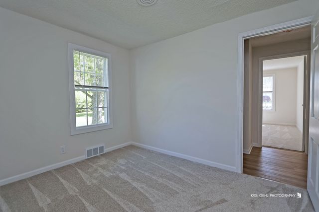 38690 N Green Bay Road, Beach Park, IL 60087