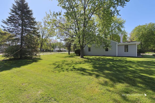 38690 N Green Bay Road, Beach Park, IL 60087