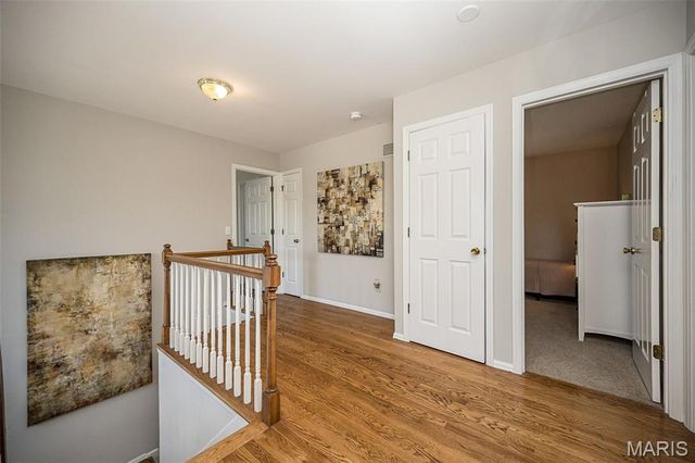 15706 Heathercroft Drive, Chesterfield, MO 63017