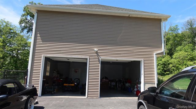 2078 Route 6, Middletown, NY 10940