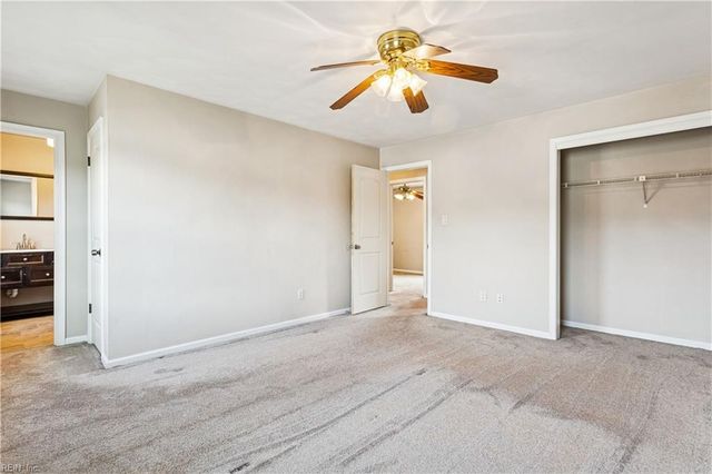 1311 Chickadee LN, Virginia Beach, VA 23454