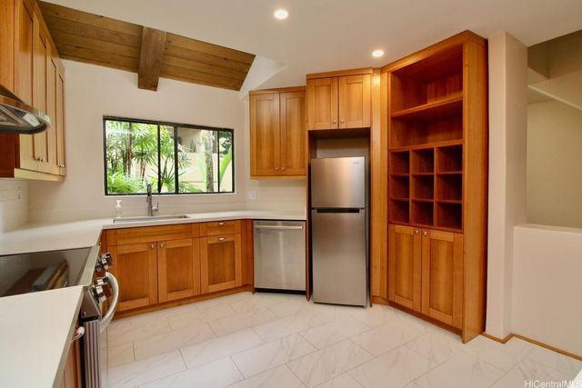 46-359 Haiku Road B3, Kaneohe, HI 96744