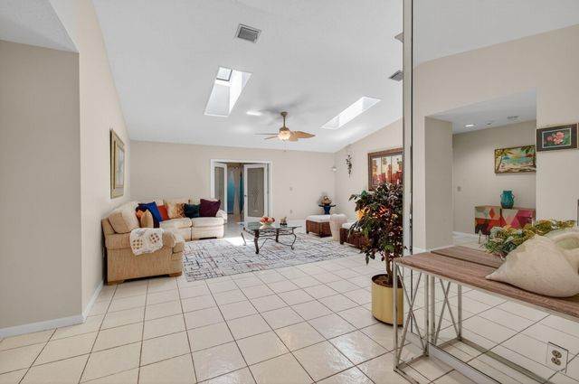 2925 RIVIERA Drive, Delray Beach, FL 33445