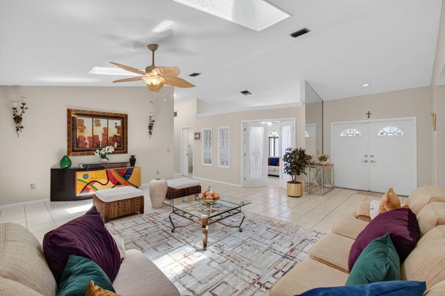 2925 RIVIERA Drive, Delray Beach, FL 33445