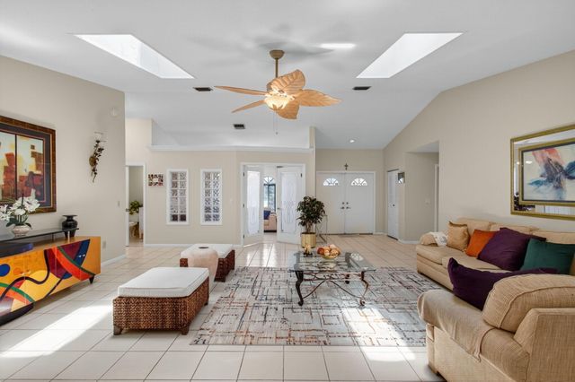 2925 RIVIERA Drive, Delray Beach, FL 33445