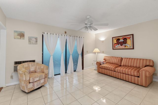 2925 RIVIERA Drive, Delray Beach, FL 33445