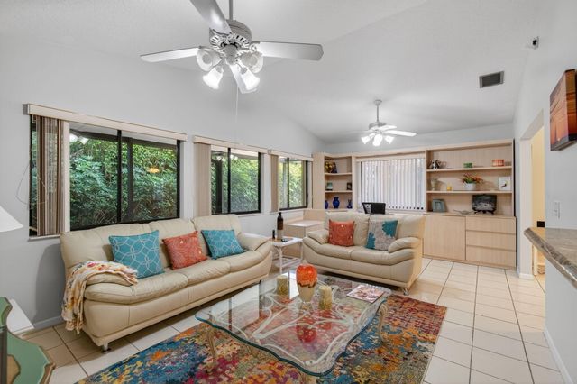 2925 RIVIERA Drive, Delray Beach, FL 33445