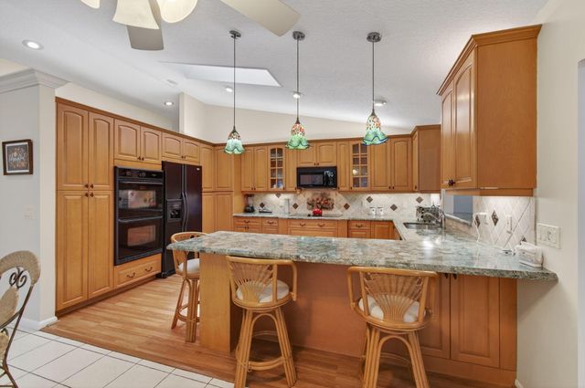 2925 RIVIERA Drive, Delray Beach, FL 33445