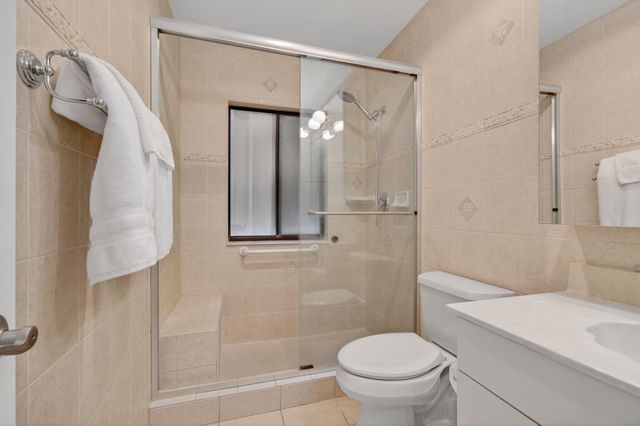 2925 RIVIERA Drive, Delray Beach, FL 33445