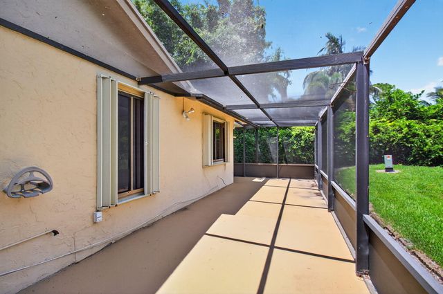 2925 RIVIERA Drive, Delray Beach, FL 33445