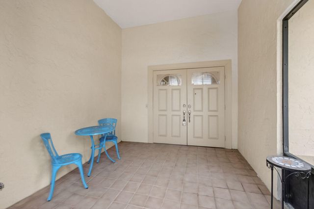 2925 RIVIERA Drive, Delray Beach, FL 33445