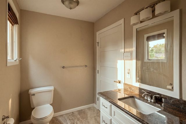 2811 Crowley Court, Arlington, TX 76012