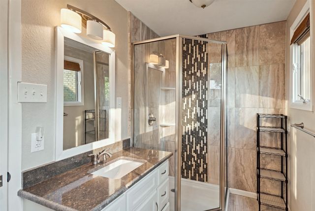 2811 Crowley Court, Arlington, TX 76012