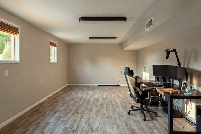 2811 Crowley Court, Arlington, TX 76012