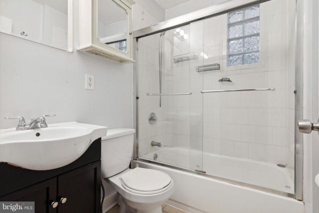 1729 W MONTGOMERY AVE, Philadelphia, PA 19121