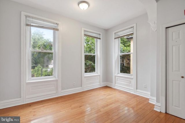 1729 W MONTGOMERY AVE, Philadelphia, PA 19121