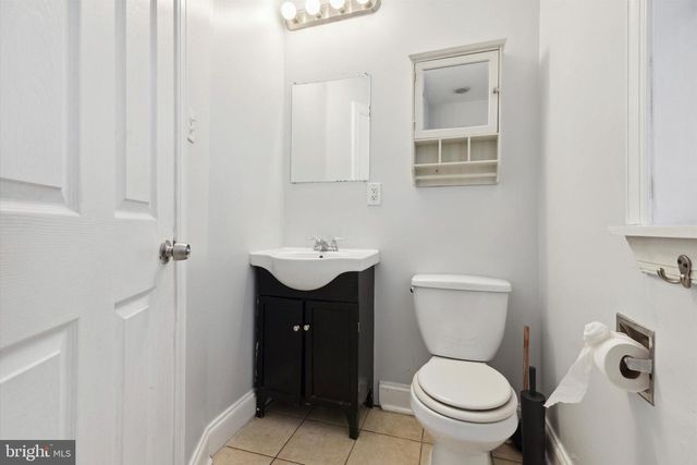 1729 W MONTGOMERY AVE, Philadelphia, PA 19121