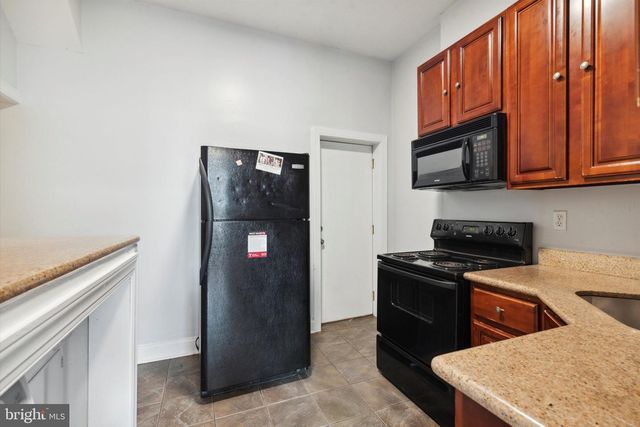 1729 W MONTGOMERY AVE, Philadelphia, PA 19121