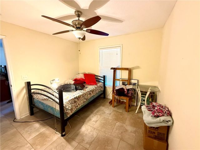 387 Burton Street, Nahunta, GA 31553