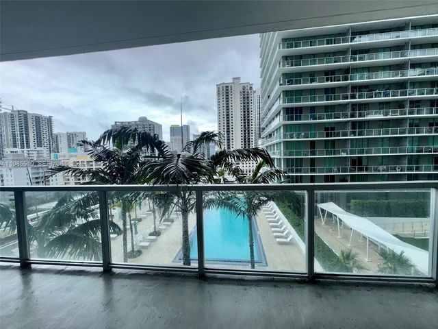 79 SW 12th St 1210, Miami, FL 33130