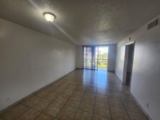 8750 N Sherman Circle N 406, Miramar, FL 33025