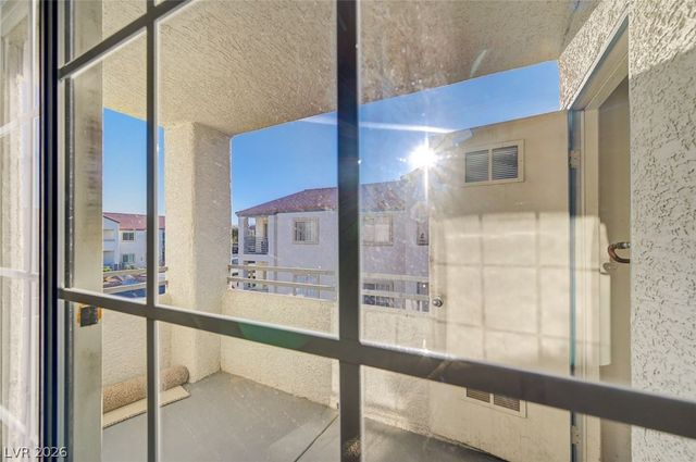 3318 North Decatur Boulevard 2034, Las Vegas, NV 89130