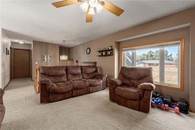 13323 40th Avenue, Chippewa Falls, WI 54729