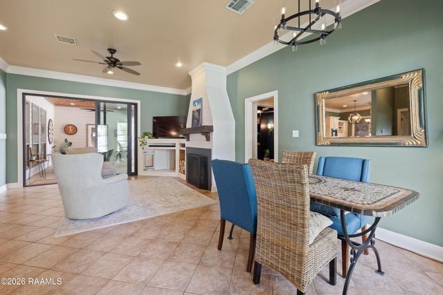 606 Farmington Drive, Lafayette, LA 70503