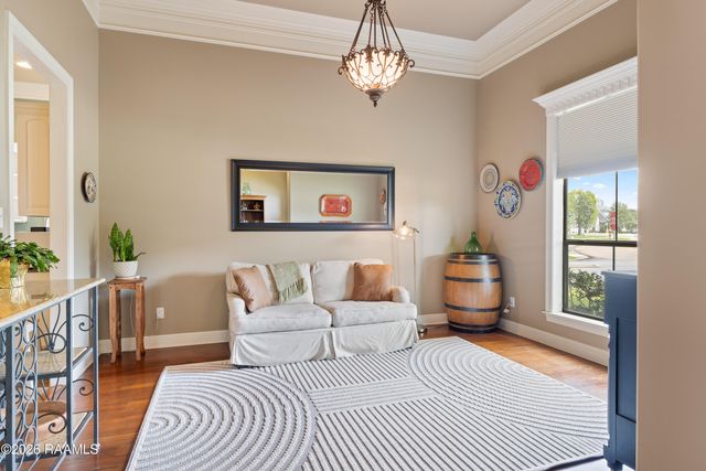 606 Farmington Drive, Lafayette, LA 70503