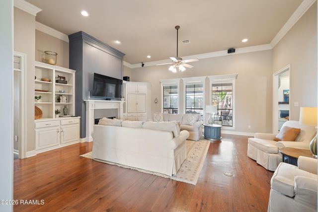 606 Farmington Drive, Lafayette, LA 70503