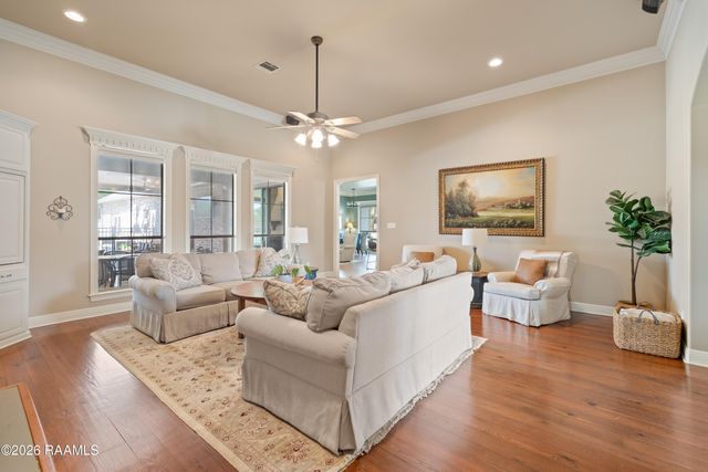 606 Farmington Drive, Lafayette, LA 70503