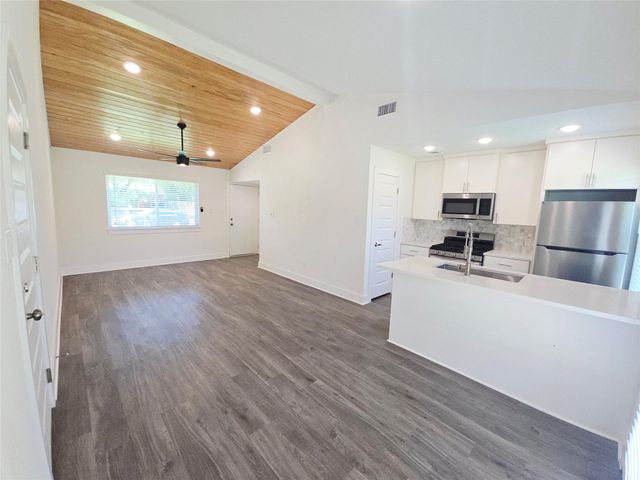 6103 Calmar CV, Austin, TX 78721