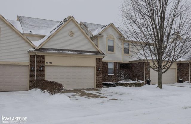 45744 Limerick Drive, Macomb, MI 48044