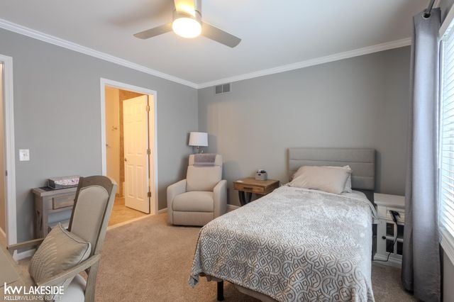 45744 Limerick Drive, Macomb, MI 48044