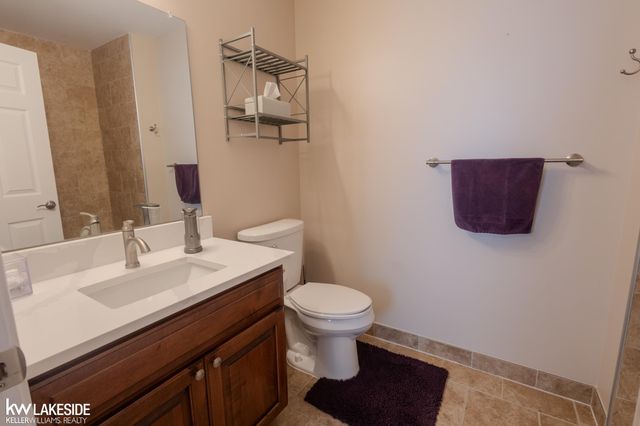 45744 Limerick Drive, Macomb, MI 48044