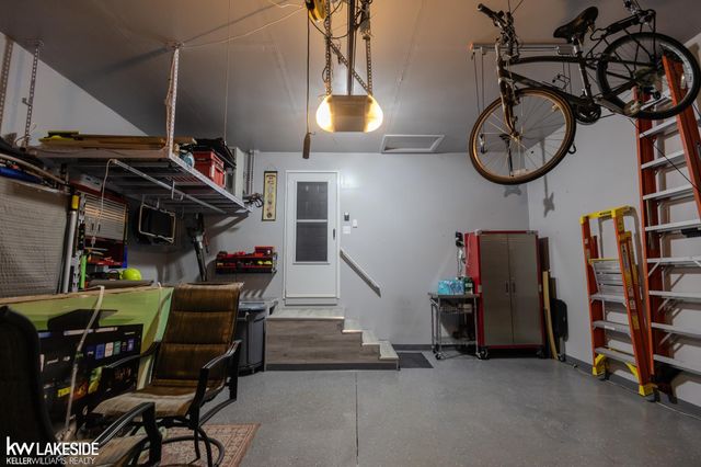 45744 Limerick Drive, Macomb, MI 48044