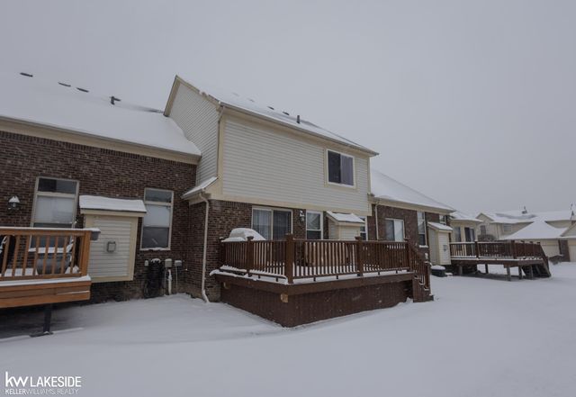 45744 Limerick Drive, Macomb, MI 48044