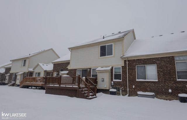 45744 Limerick Drive, Macomb, MI 48044