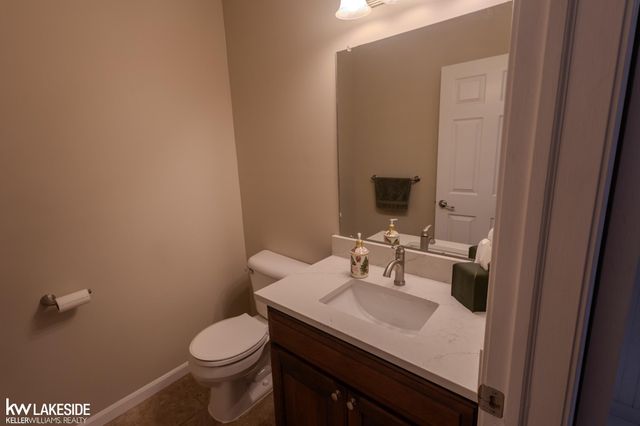 45744 Limerick Drive, Macomb, MI 48044