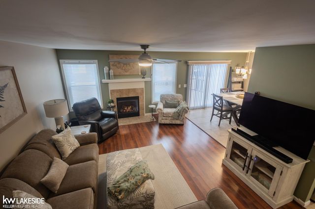 45744 Limerick Drive, Macomb, MI 48044